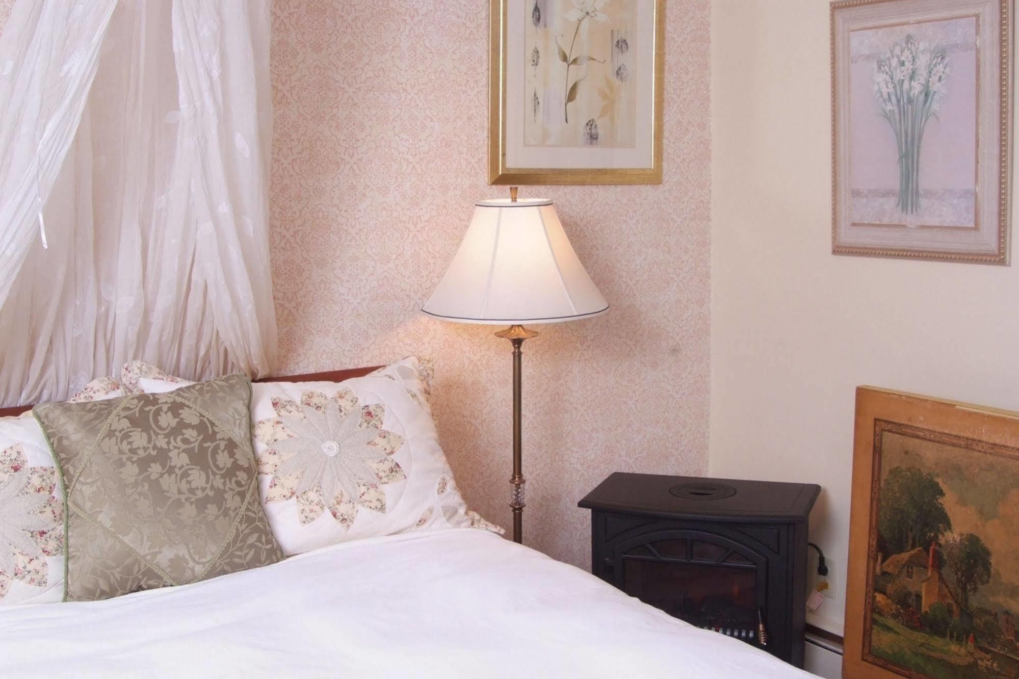 Harvest Moon Bed & Breakfast New Holland Exterior foto