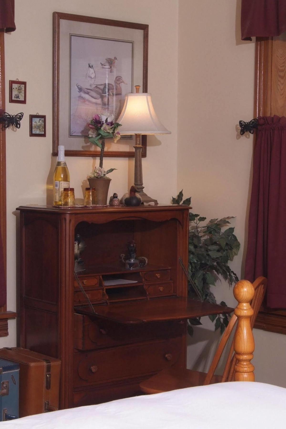 Harvest Moon Bed & Breakfast New Holland Exterior foto